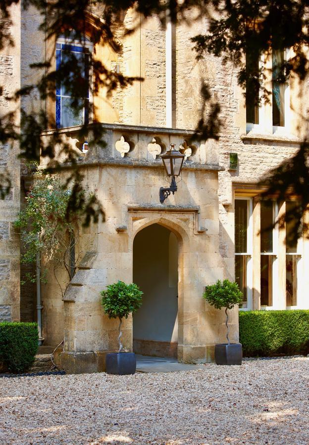 Отель Crestow House Экстерьер фото