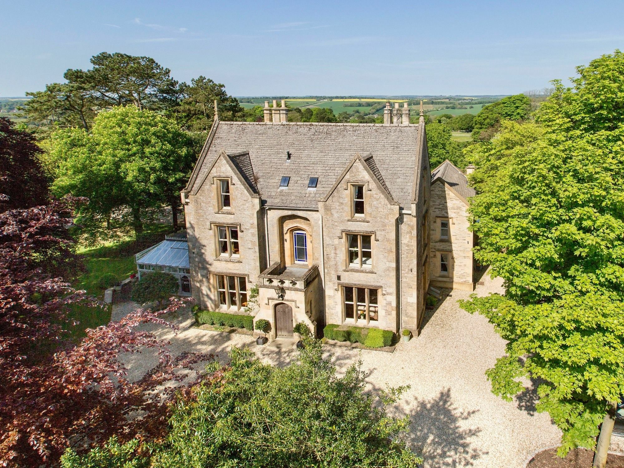 Отель Crestow House Экстерьер фото