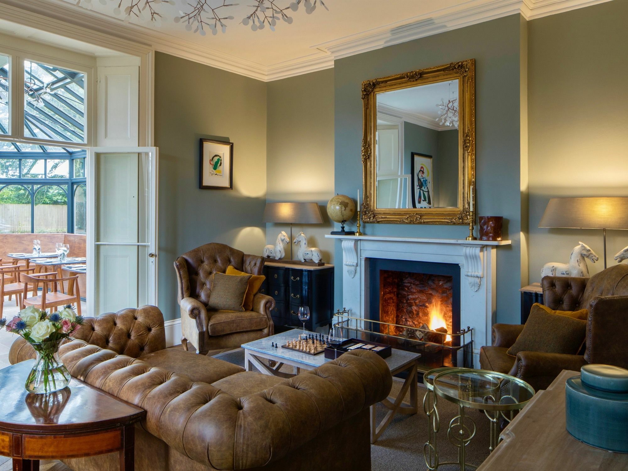 Отель Crestow House Экстерьер фото
